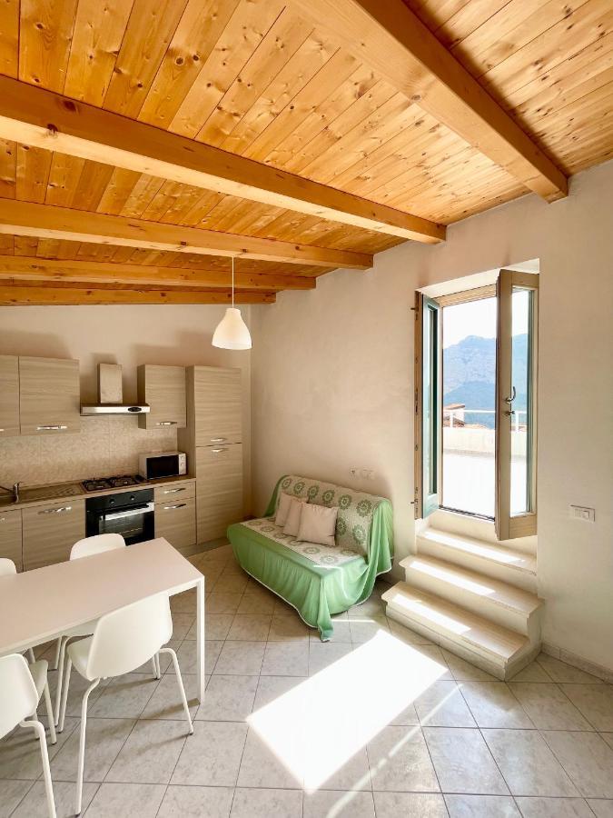 벤티밀리아 La Terrazza Di Seglia 아파트 외부 사진
